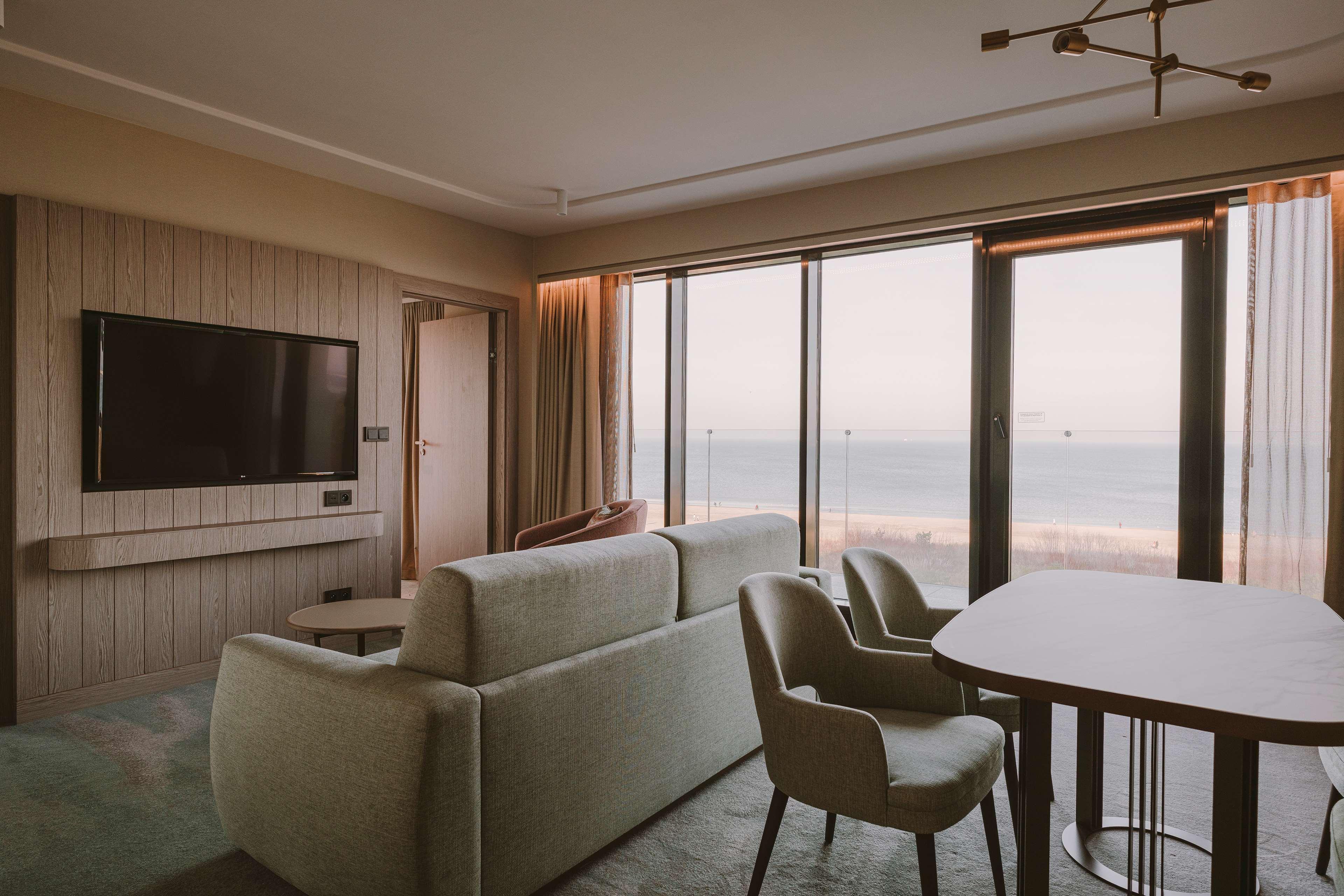 Hilton And Курортний комплекс 5*